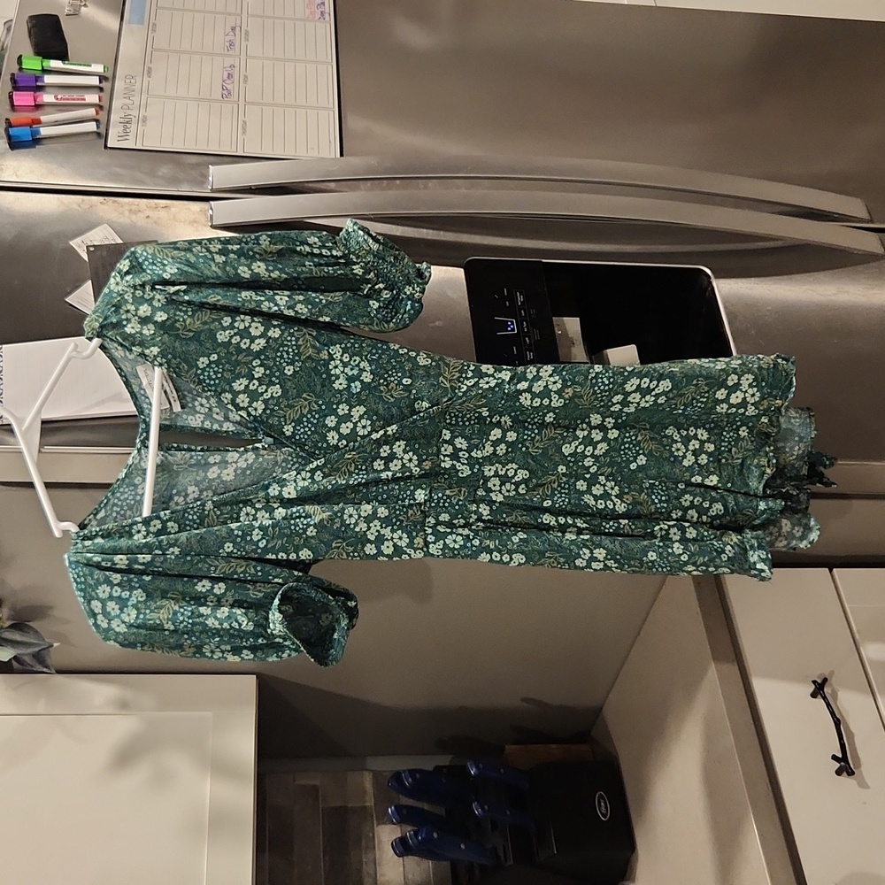 urban outfitters romper sz med